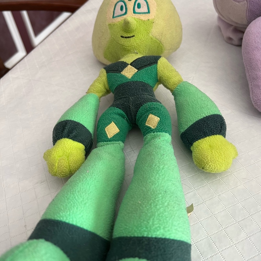 Cartoon Network Steven Universe Peridot used. 17 inch